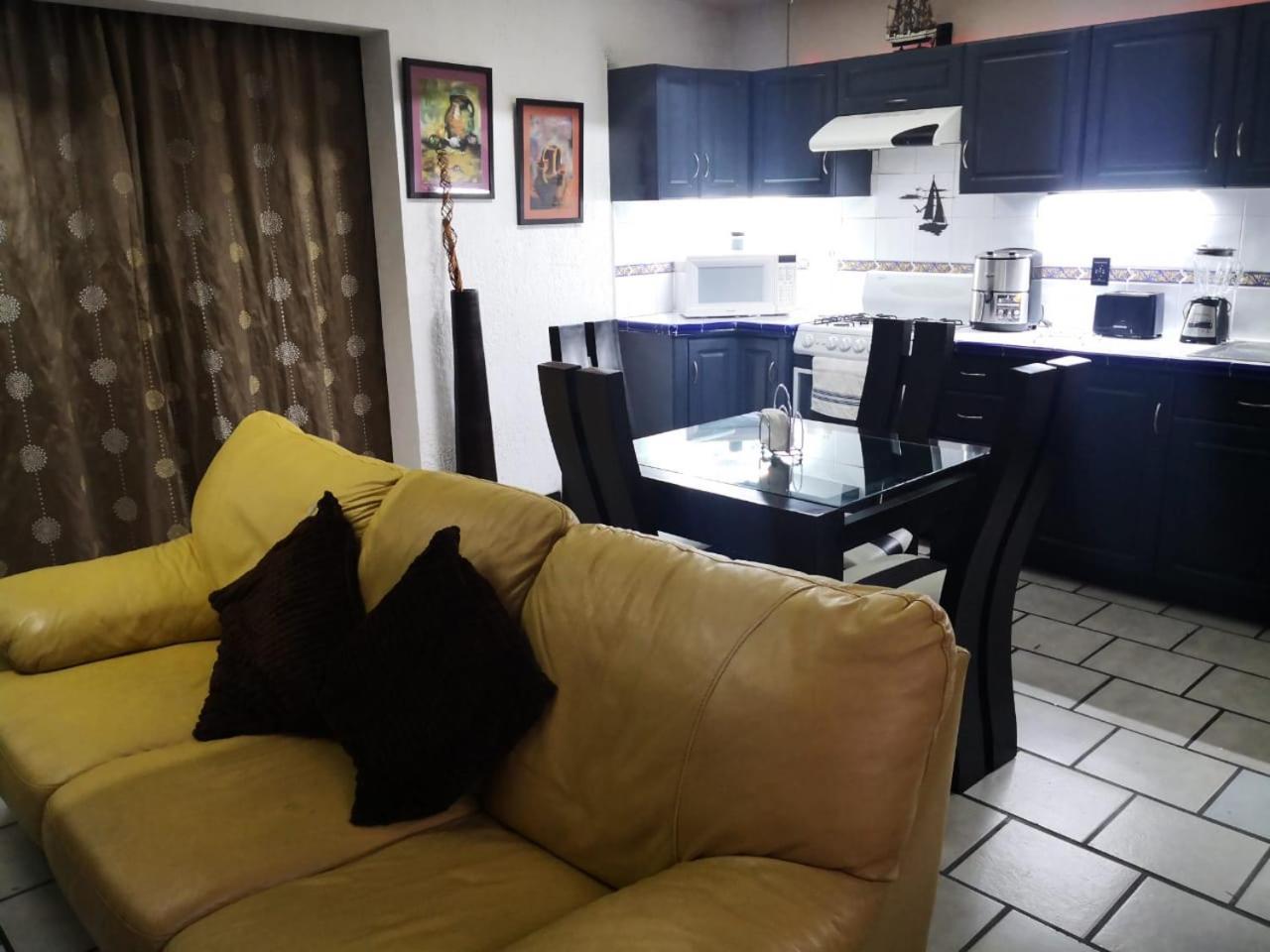 Aparta-Hotel Casa Real Apartamentos 차팔라 객실 사진